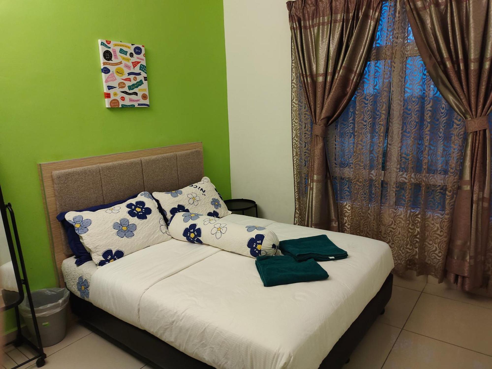 2 Rooms Homestay Deviana Wakaf Che Yeh Kota Bharu Kültér fotó